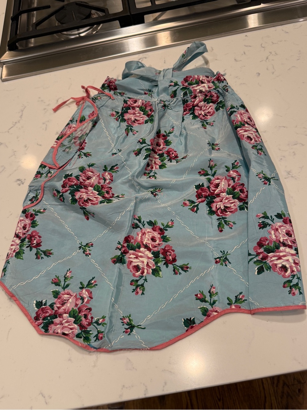 Vtg. Blue Pink Rose Half Apron Cottagecore Floral Pocket Retro Kitchen Hostes - Picture 3 of 6